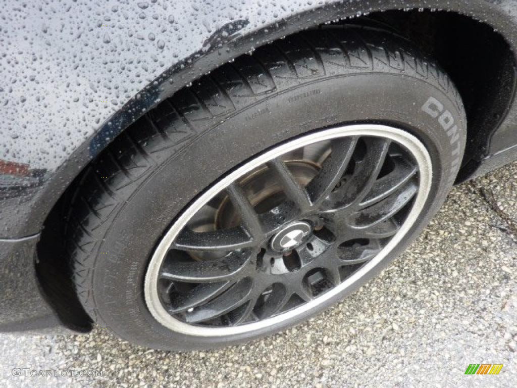 2004 3 Series 330xi Sedan - Jet Black / Sand photo #7