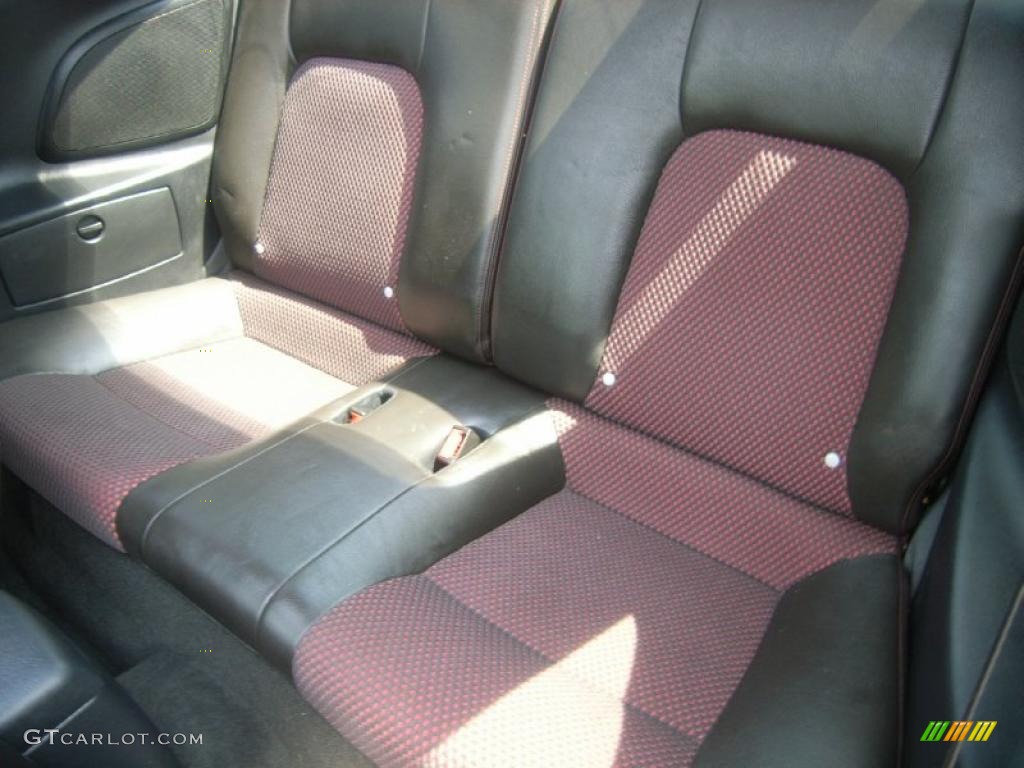 Black/Red Interior 2006 Hyundai Tiburon GT Photo #48843687