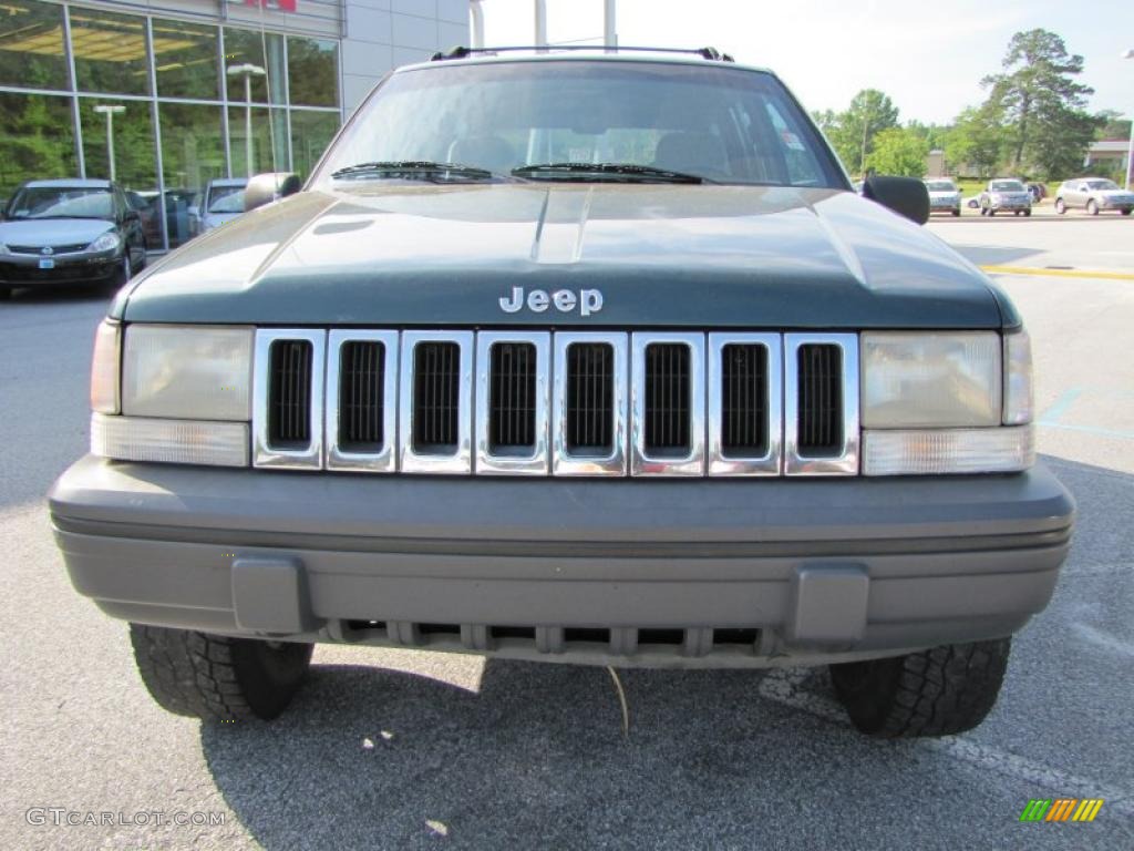 1994 Grand Cherokee Laredo - Everglade Green Pearl / Agate Black photo #8