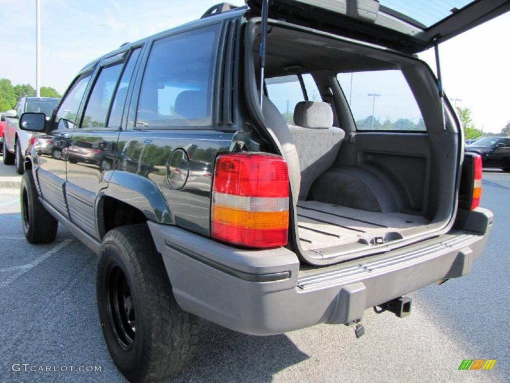 1994 Grand Cherokee Laredo - Everglade Green Pearl / Agate Black photo #13