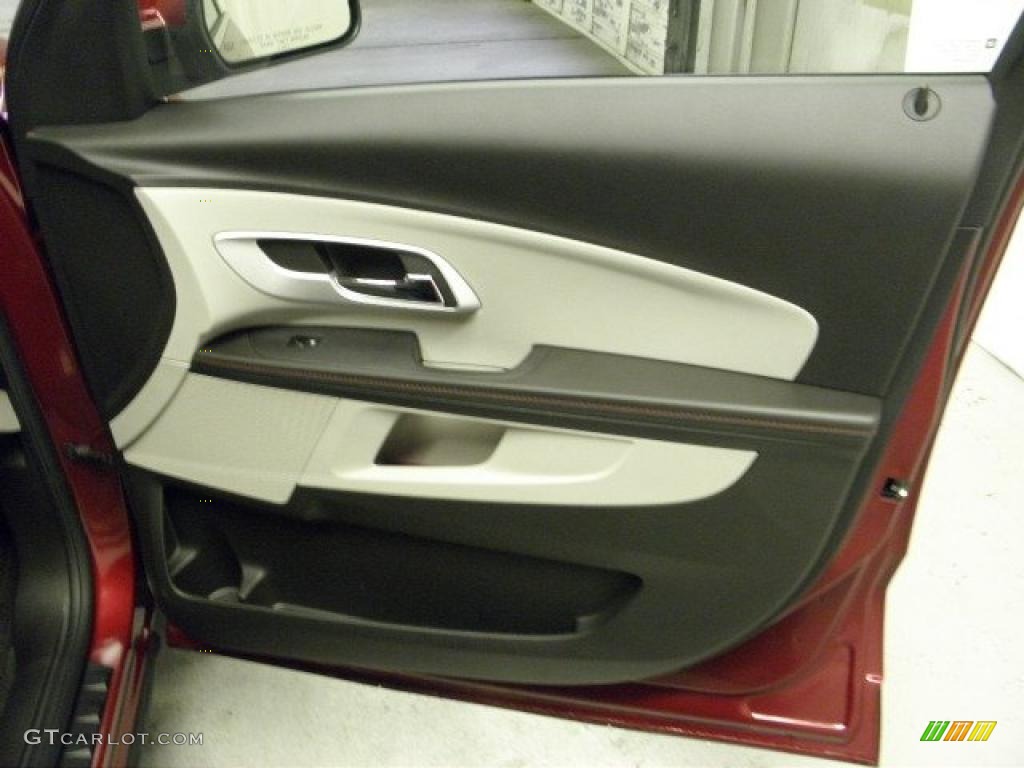 2011 Chevrolet Equinox LT Light Titanium/Jet Black Door Panel Photo #48846355