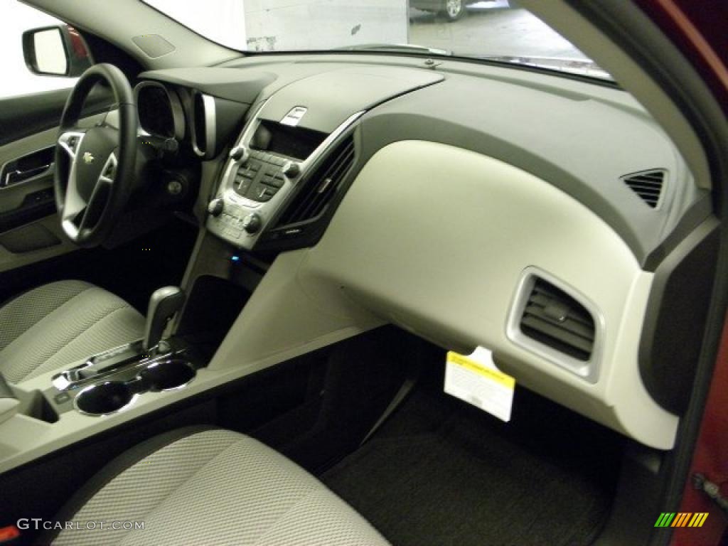 Light Titanium/Jet Black Interior 2011 Chevrolet Equinox LT Photo #48846370