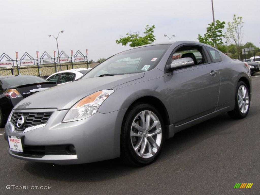 Precision Gray Metallic Nissan Altima