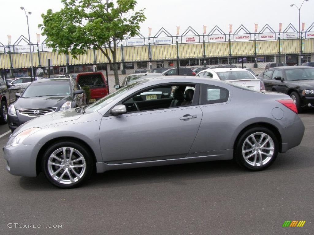 2009 Altima 3.5 SE Coupe - Precision Gray Metallic / Charcoal photo #4