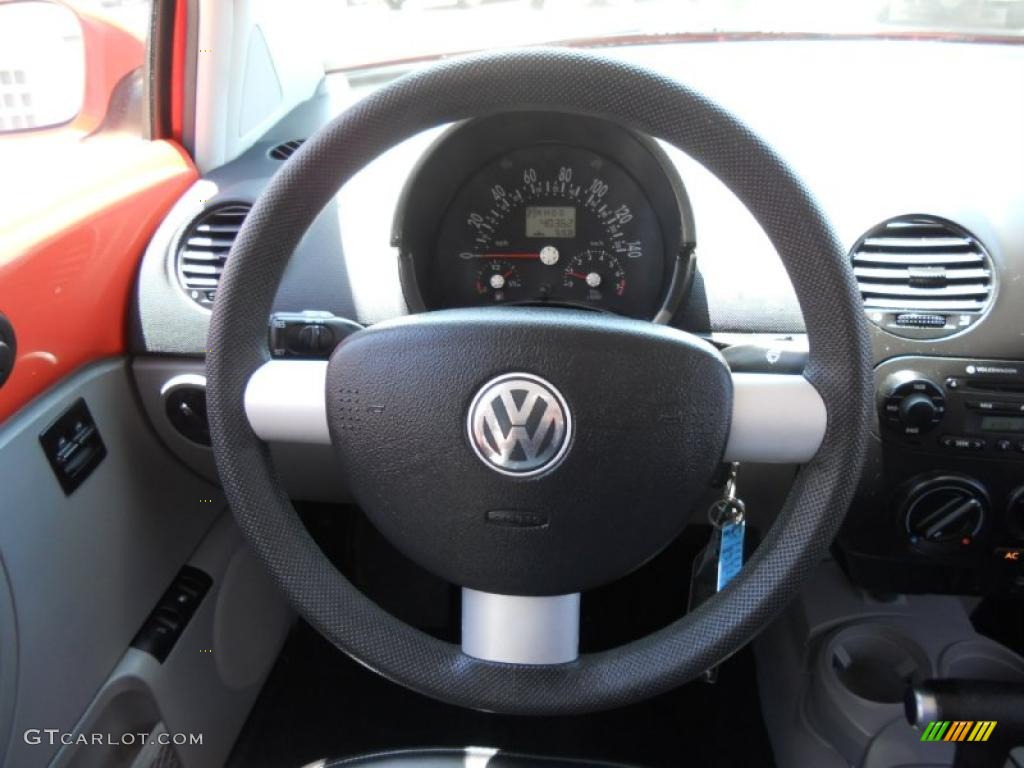 2005 Volkswagen New Beetle GL Coupe Steering Wheel Photos