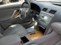 Super White - Camry XLE Photo No. 20