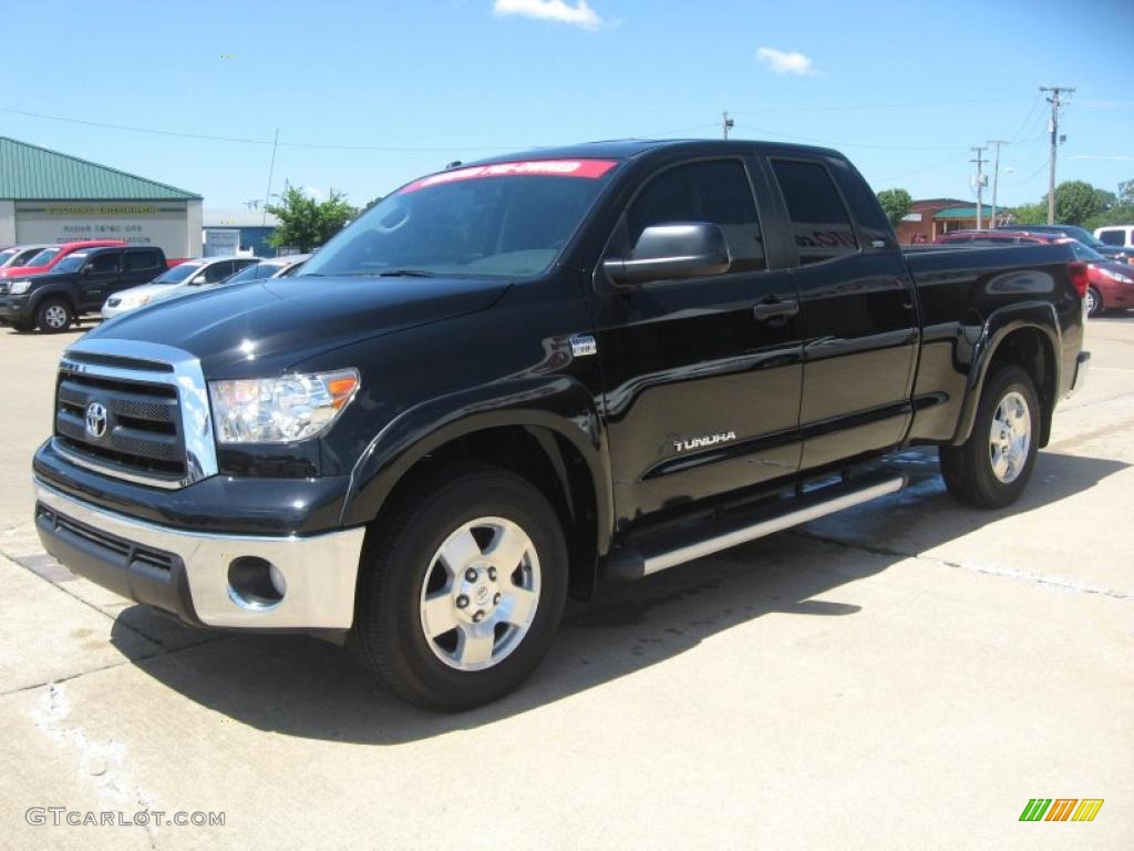 2010 Tundra SR5 Double Cab - Black / Graphite Gray photo #3