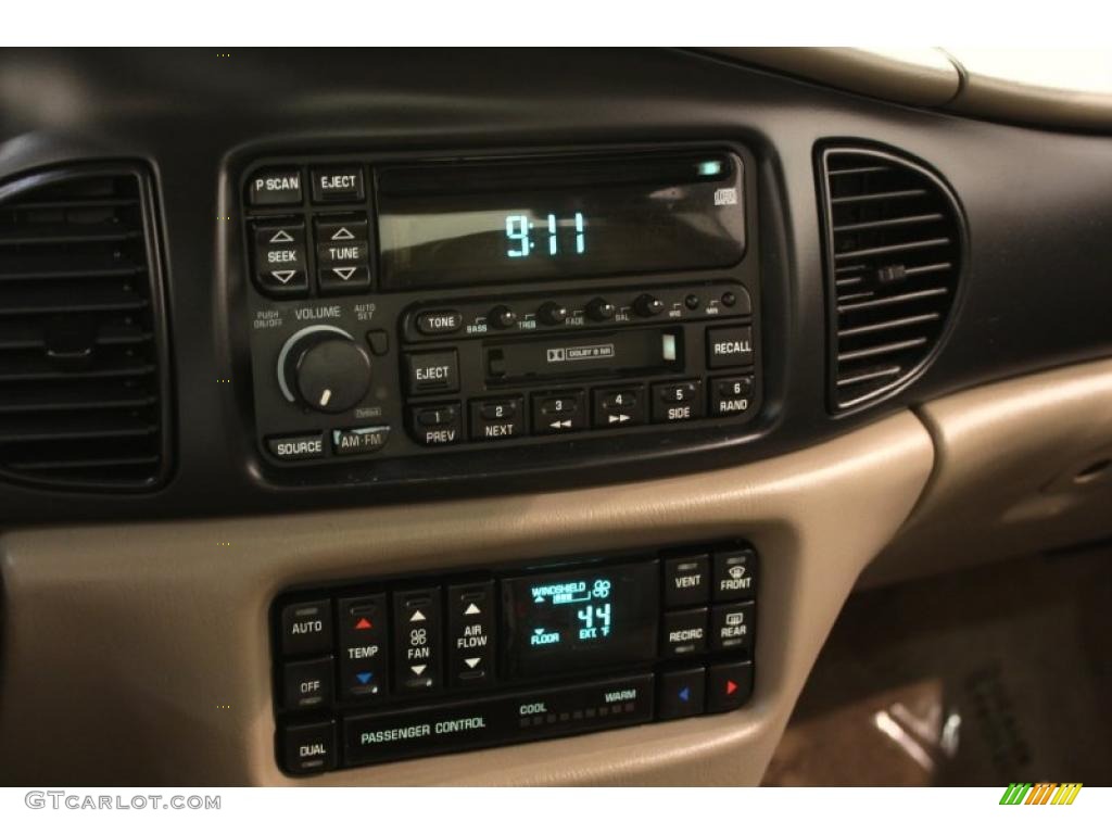 2001 Buick Regal LS Controls Photo #48862000