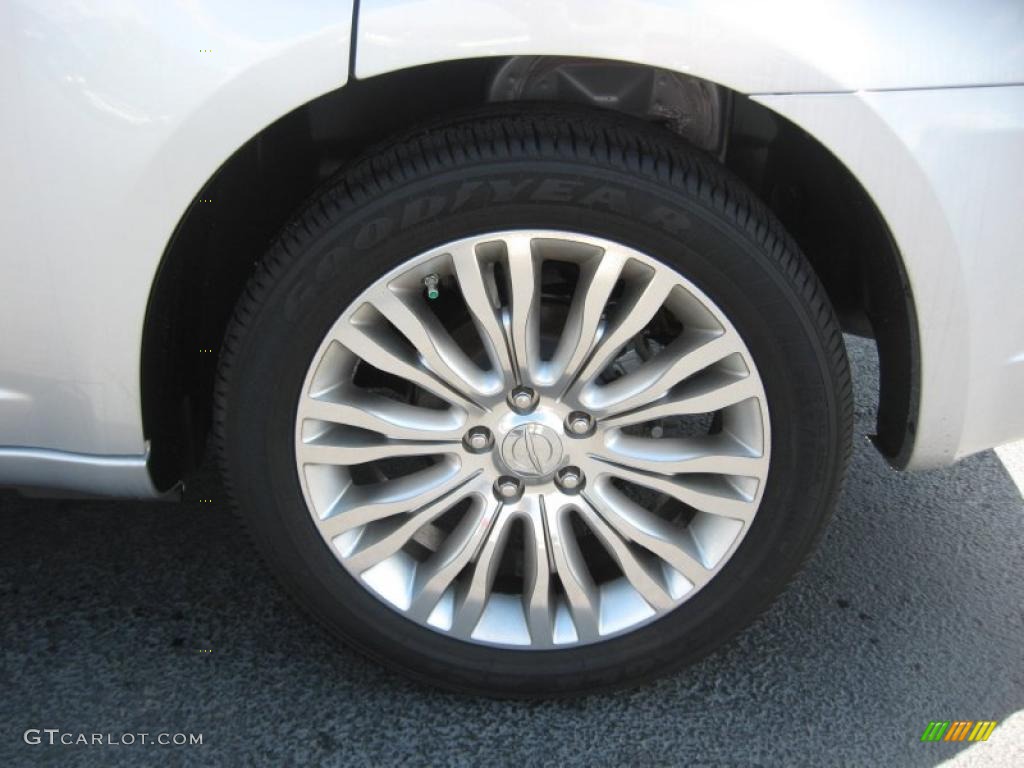 2011 Chrysler 200 Limited Convertible Wheel Photo #48862003