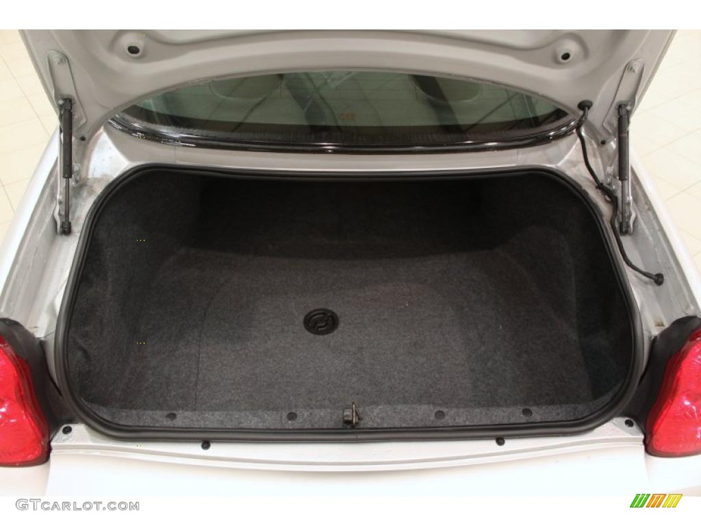 2006 Chevrolet Monte Carlo LS Trunk Photo #48863776