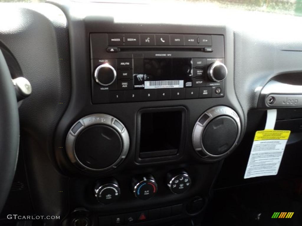 2011 Wrangler Sport S 4x4 - Mango Tango Pearl / Black photo #6