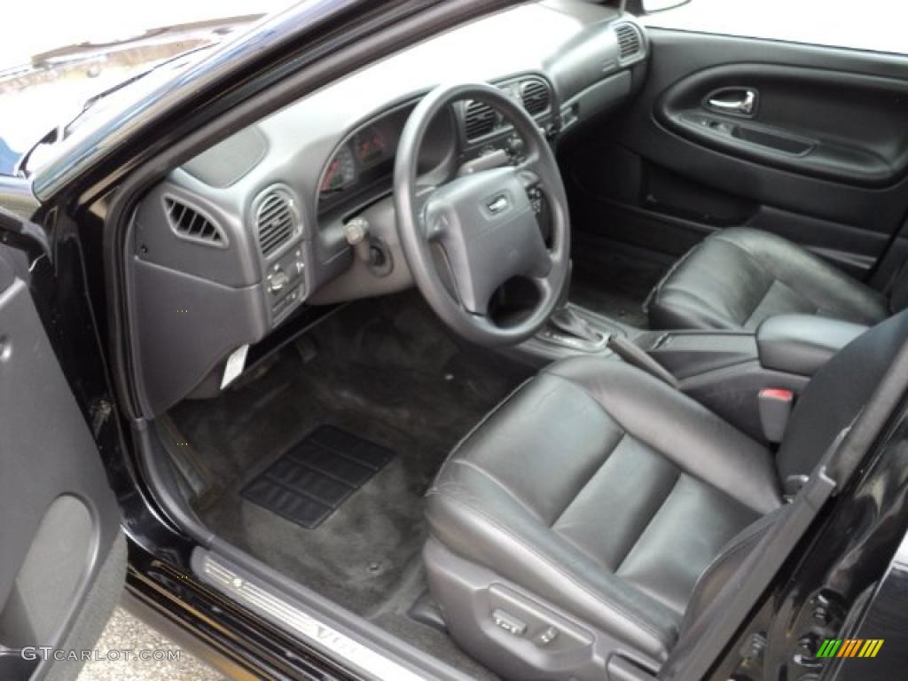 2001 Volvo S40 1.9T Interior Color Photos