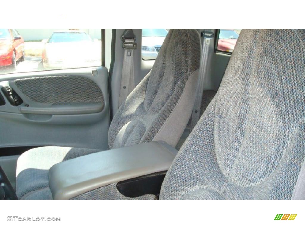 1997 Dakota SLT Extended Cab - Bright White / Mist Gray photo #11