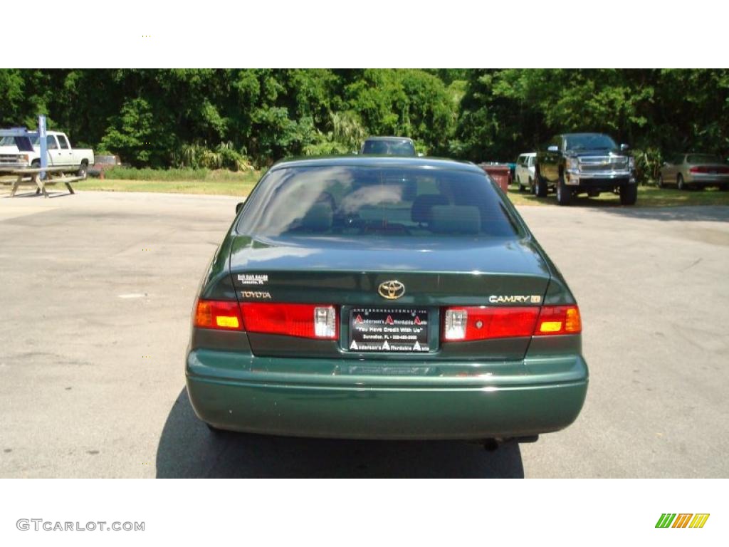 2000 Camry LE - Woodland Pearl / Oak photo #4