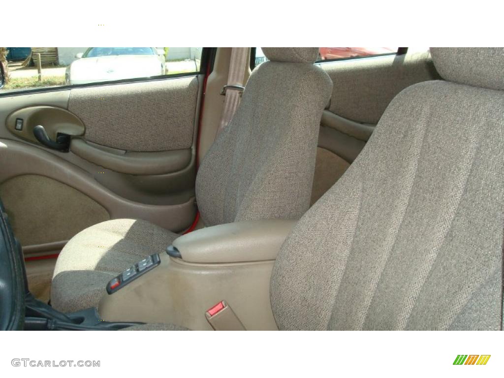 1996 Pontiac Sunfire SE Sedan Interior Color Photos
