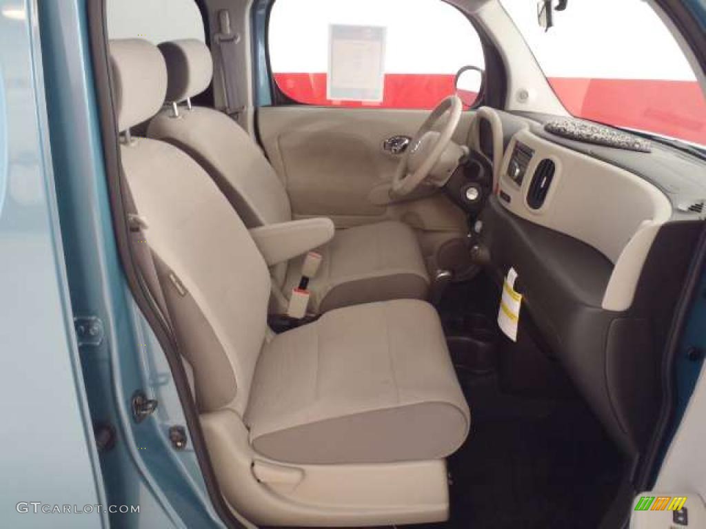 Light Gray Interior 2011 Nissan Cube 1.8 Photo #48868116