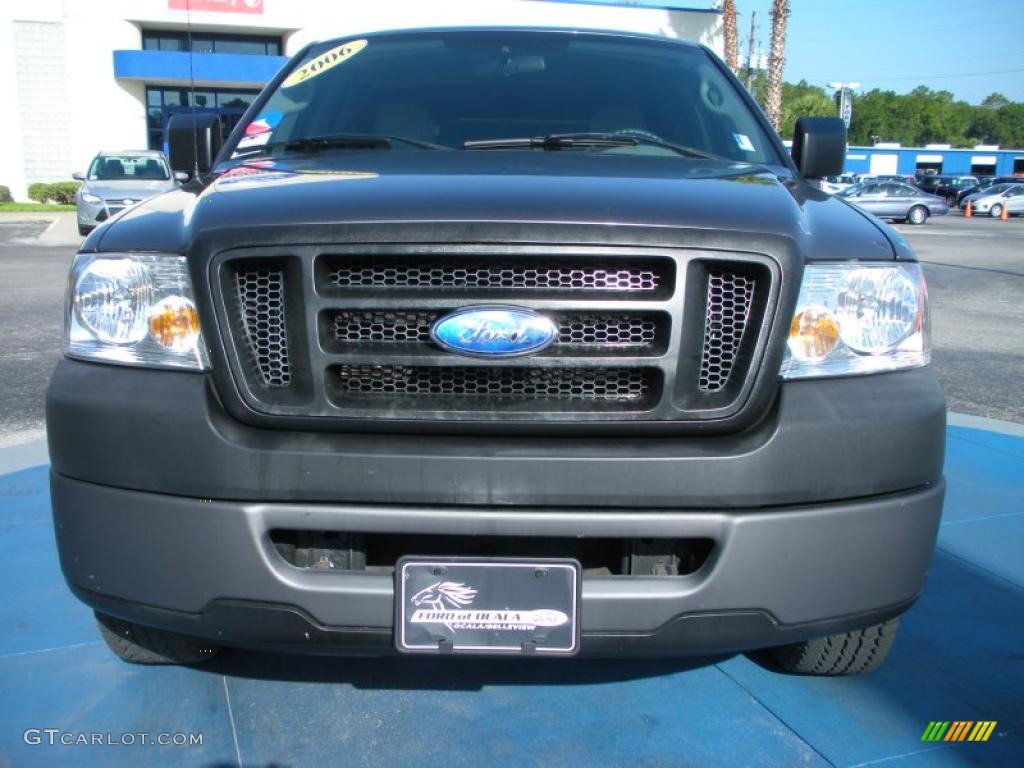 2006 F150 XL Regular Cab - Dark Shadow Grey Metallic / Medium Flint photo #8