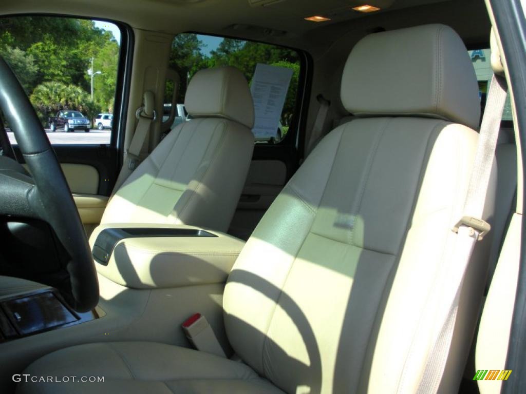 Ebony/Light Cashmere Interior 2008 Chevrolet Avalanche LTZ 4x4 Photo #48869097