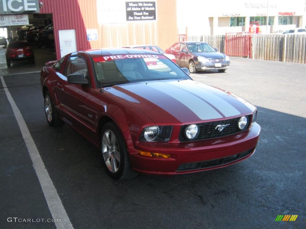 2007 Mustang GT Premium Coupe - Redfire Metallic / Medium Parchment photo #7