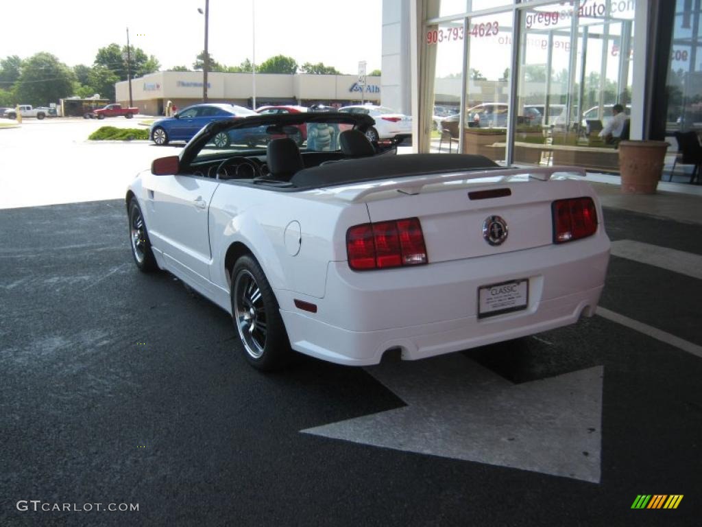 2006 Mustang V6 Premium Convertible - Performance White / Dark Charcoal photo #3
