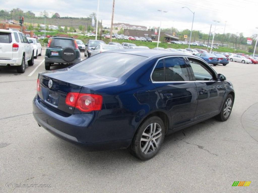 2006 Jetta 2.5 Sedan - Shadow Blue Metallic / Grey photo #6