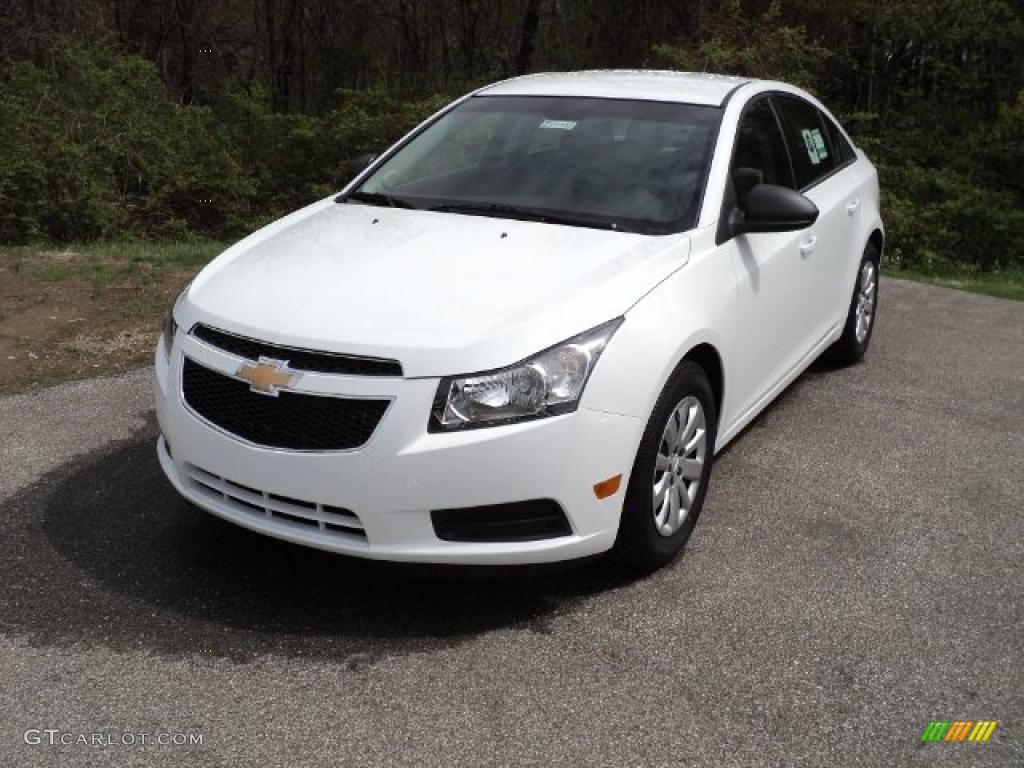 2011 Cruze LS - Summit White / Jet Black/Medium Titanium photo #1