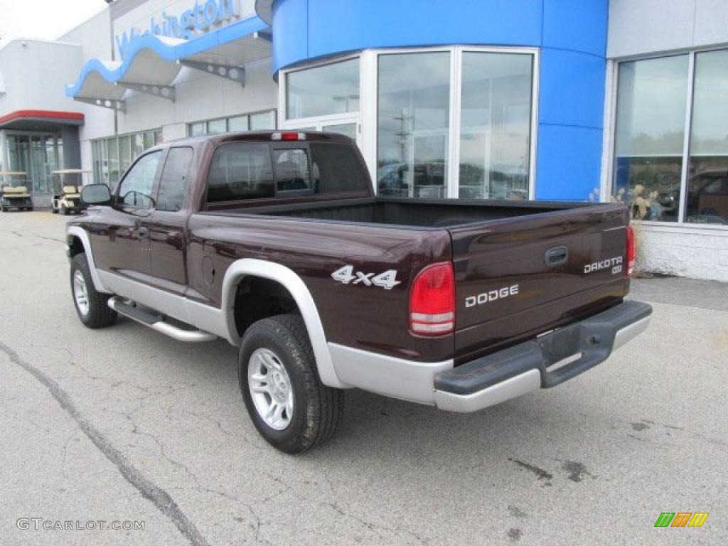 2004 Dakota SLT Club Cab 4x4 - Deep Molten Red Pearl / Dark Slate Gray photo #5