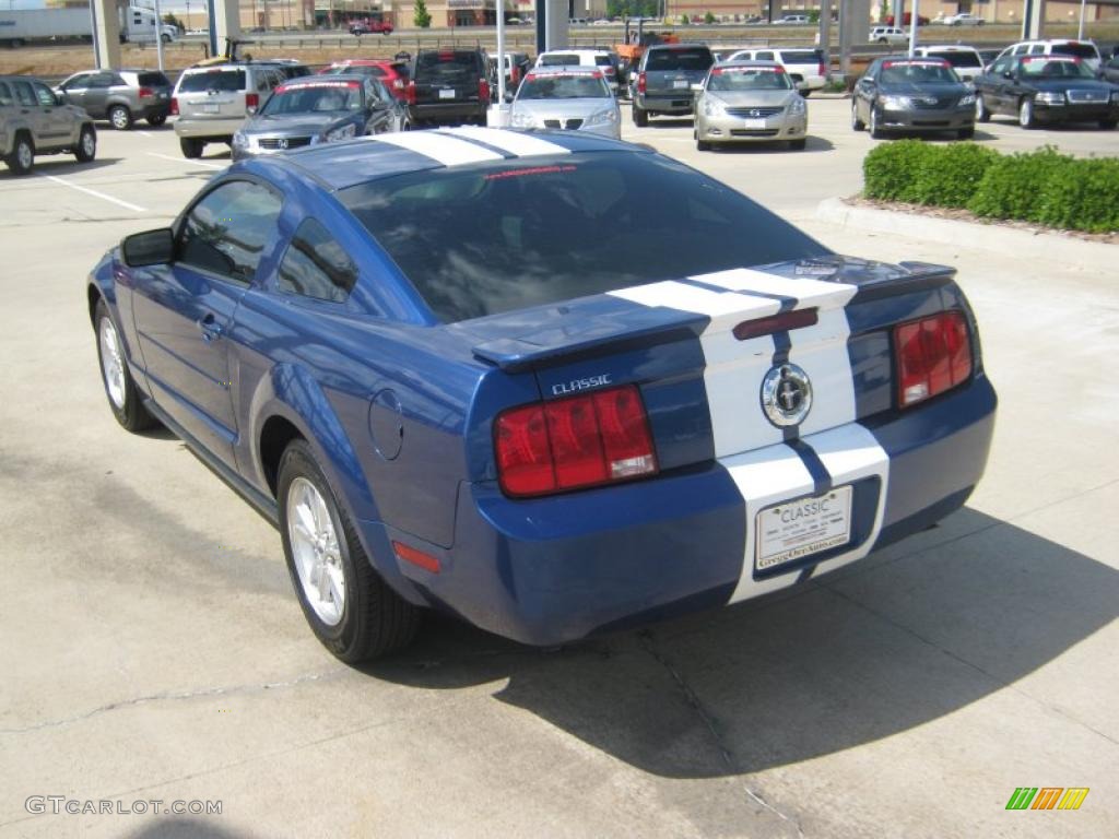 2008 Mustang V6 Premium Coupe - Vista Blue Metallic / Medium Parchment photo #3