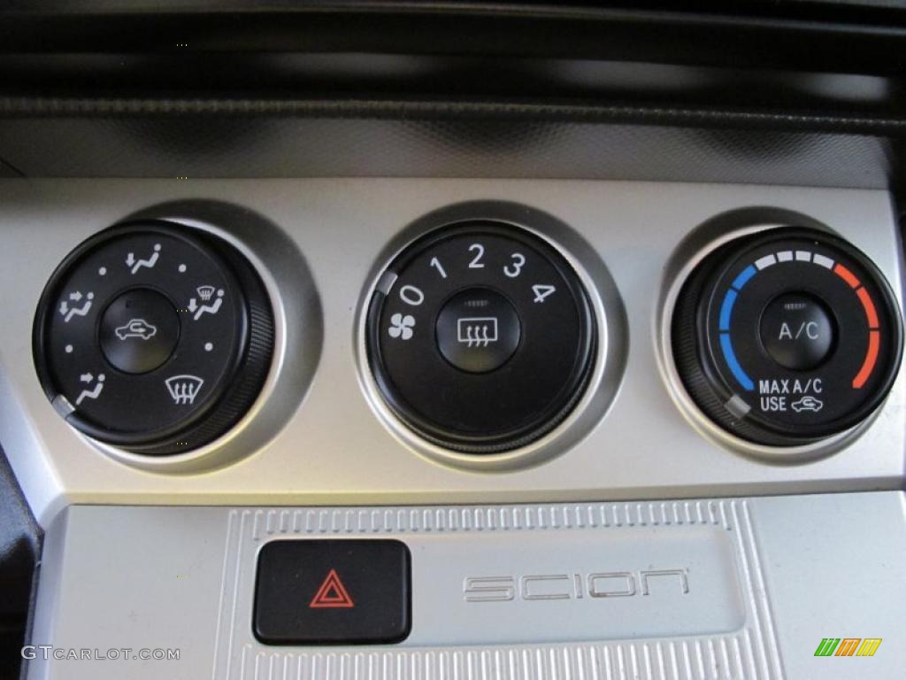 2008 Scion xB Standard xB Model Controls Photo #48876627