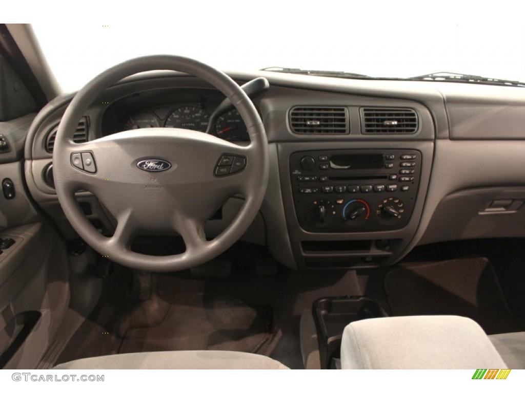 2003 Ford Taurus SE Medium Graphite Dashboard Photo #48877738