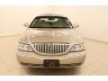 Light French Silk Clearcoat - Town Car Sedan Photo No. 2