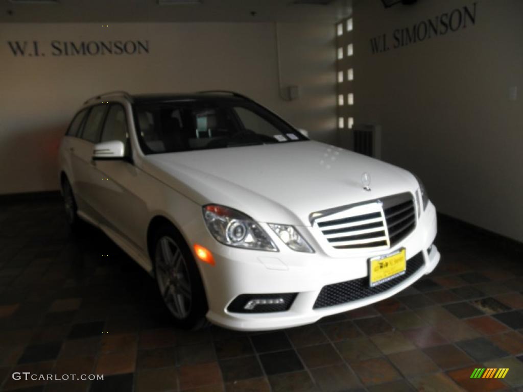 2011 E 350 4Matic Wagon - Diamond White Metallic / Almond/Black photo #1