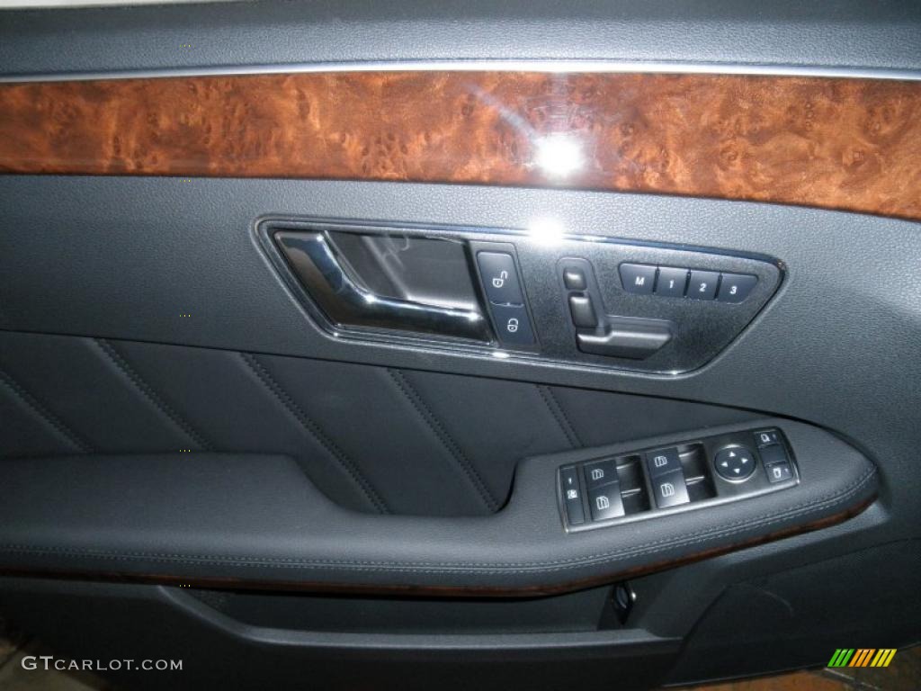 2011 Mercedes-Benz E 350 BlueTEC Sedan Controls Photo #48879084