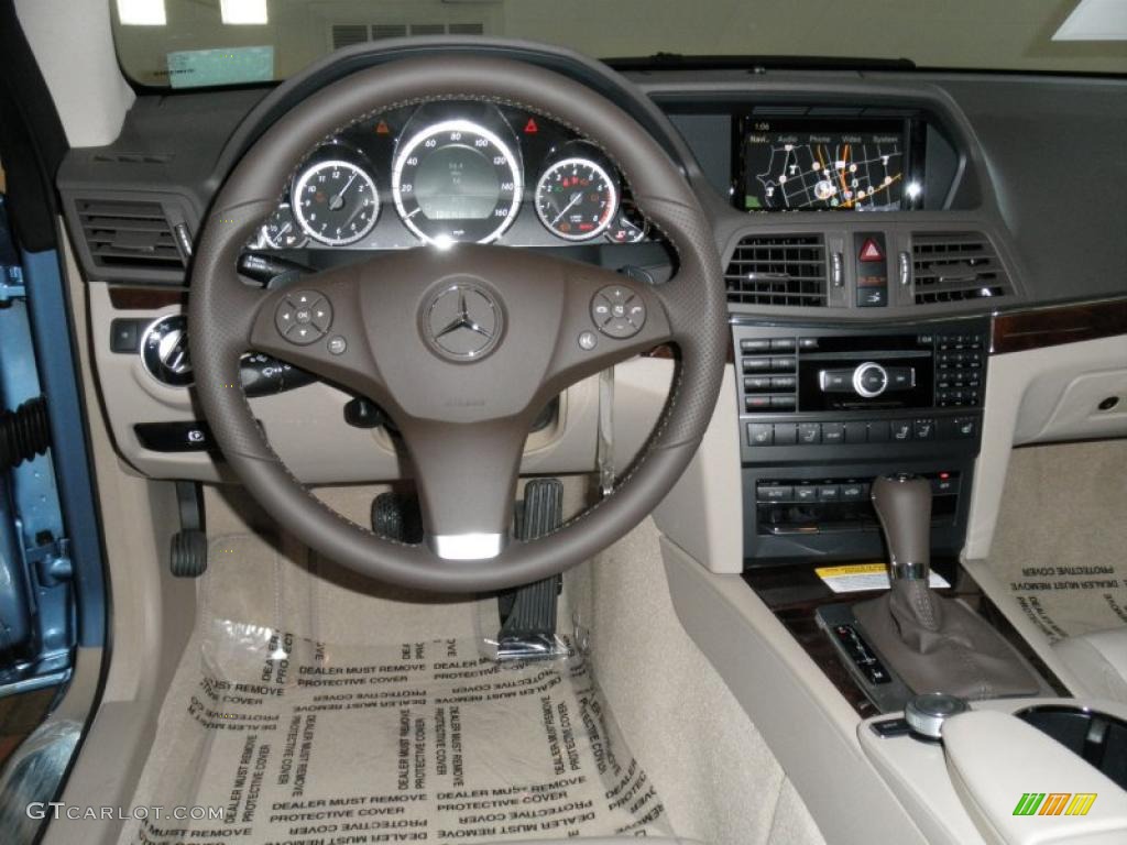 2011 Mercedes-Benz E 550 Cabriolet Almond/Mocha Dashboard Photo #48881703
