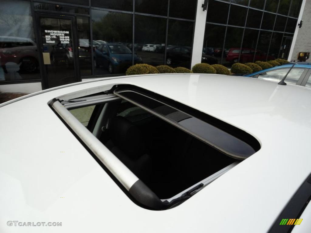 2008 CX-7 Sport AWD - Crystal White Pearl Mica / Black photo #30
