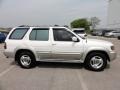 White Pearl Tri-Coat 1997 Infiniti QX4 4x4 Exterior