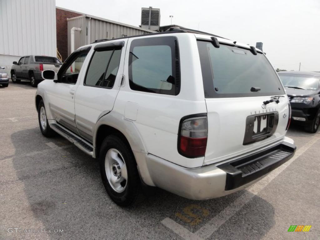 White Pearl Tri-Coat 1997 Infiniti QX4 4x4 Exterior Photo #48885030
