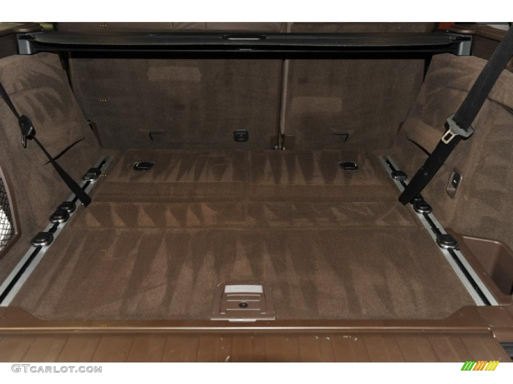 2007 BMW X5 4.8i Trunk Photo #48885312