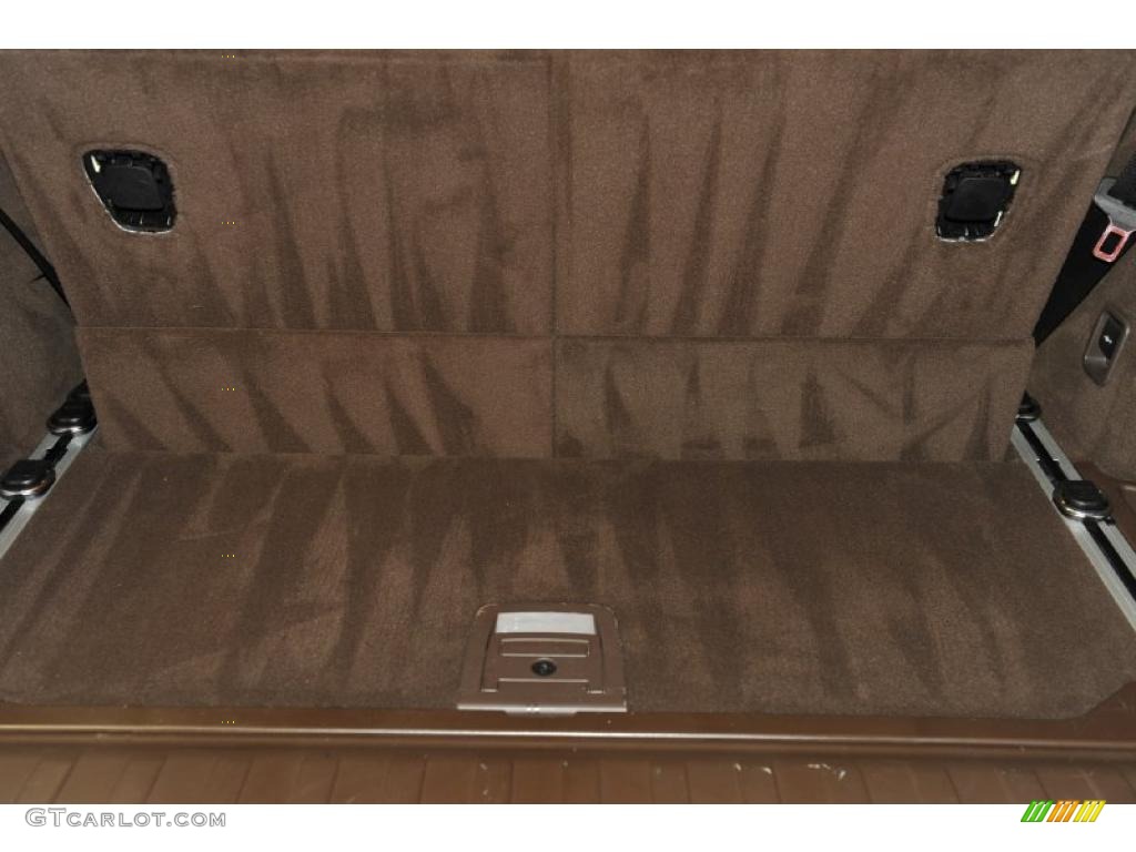 2007 BMW X5 4.8i Trunk Photo #48885342