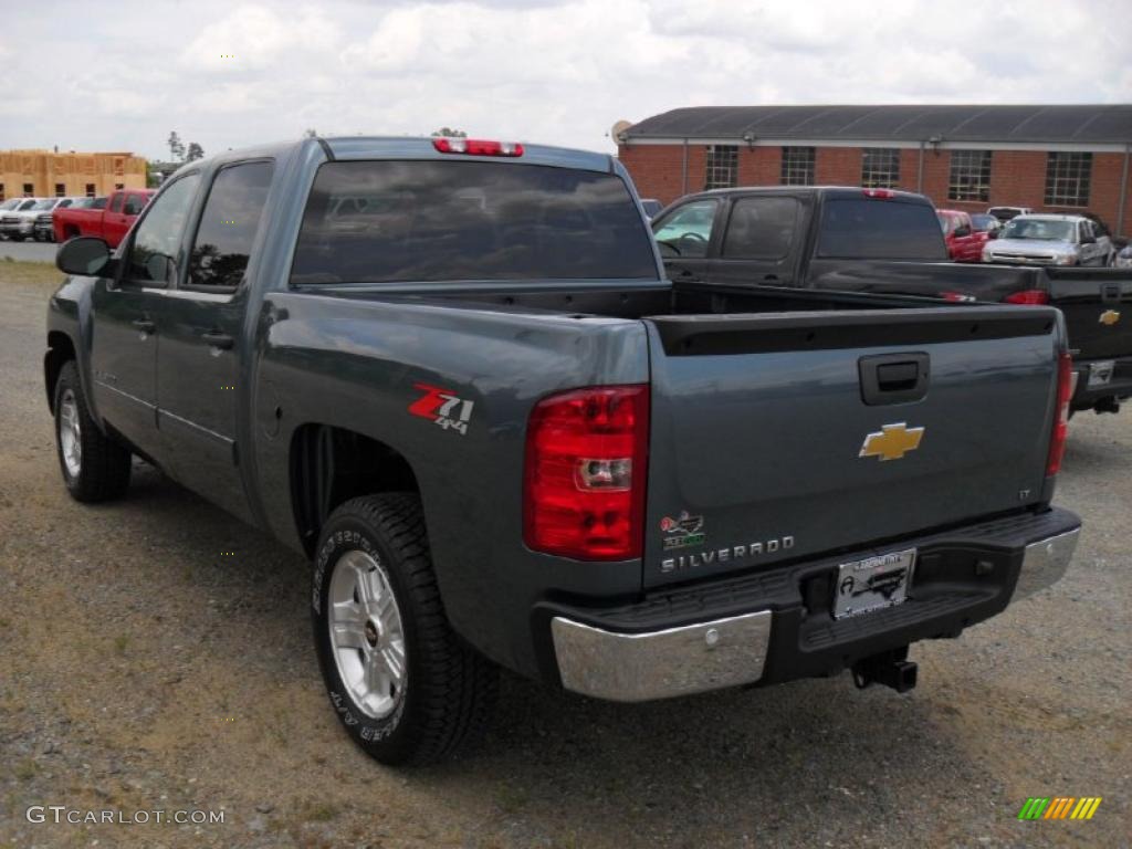 2011 Silverado 1500 LT Crew Cab 4x4 - Blue Granite Metallic / Light Titanium/Ebony photo #2