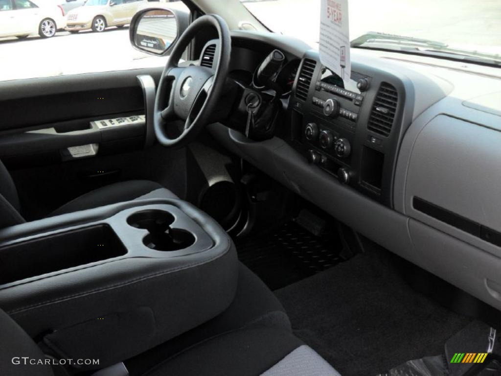 2009 Silverado 1500 LS Crew Cab - Silver Birch Metallic / Dark Titanium photo #19