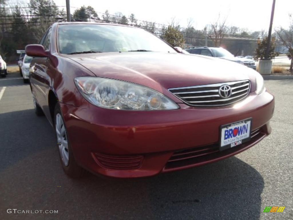 2005 Camry LE - Salsa Red Pearl / Gray photo #1