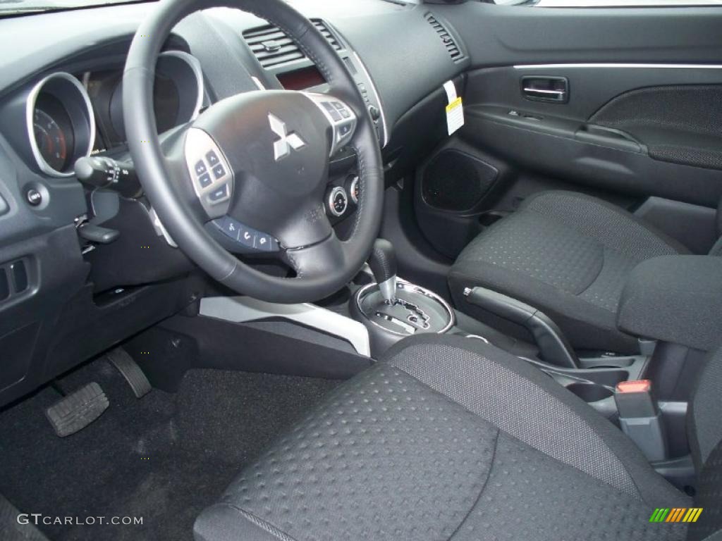 Black Interior 2011 Mitsubishi Outlander Sport SE 4WD Photo #48888990