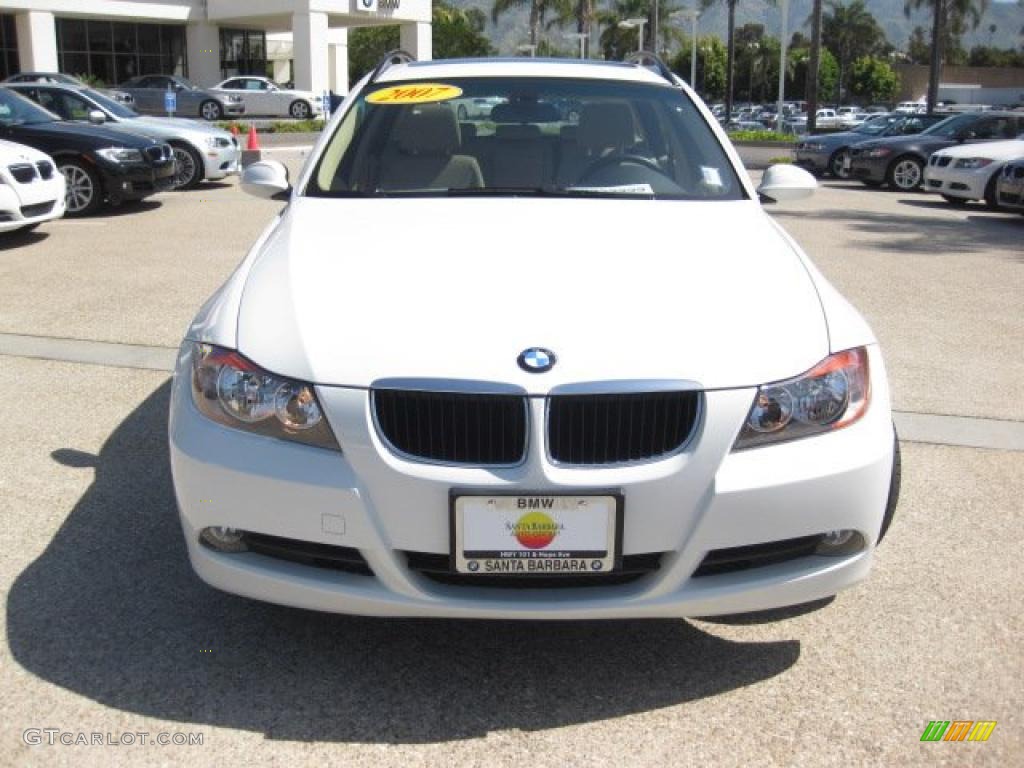 2007 3 Series 328i Wagon - Alpine White / Beige Dakota Leather photo #2