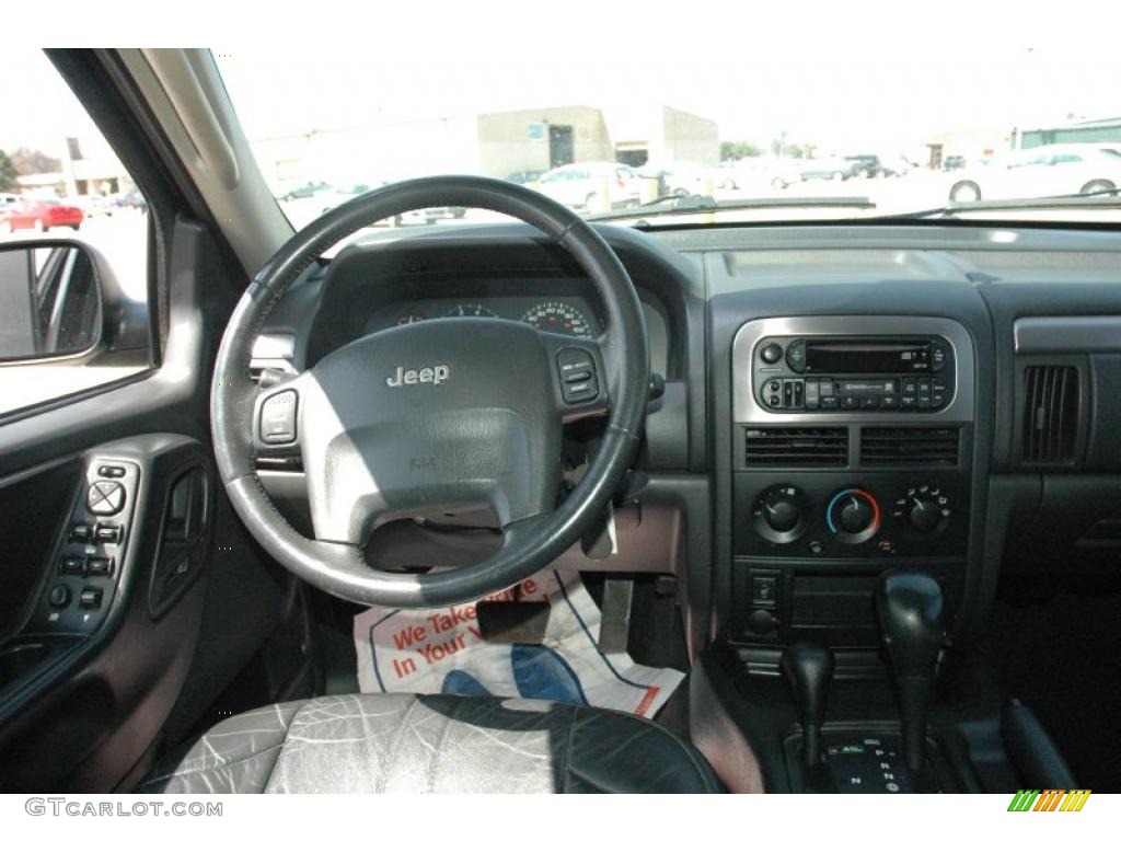 2004 Grand Cherokee Laredo 4x4 - Dark Khaki Pearl / Dark Slate Gray photo #8