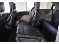 Stone White - Town & Country Touring - L Photo No. 21