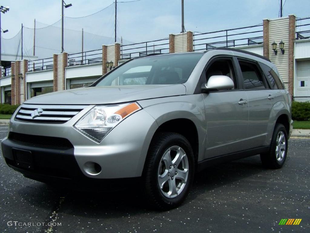 Majestic Silver Metallic 2008 Suzuki XL7 Standard XL7 Model Exterior