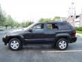 2005 Brilliant Black Crystal Pearl Jeep Grand Cherokee Laredo 4x4  photo #3