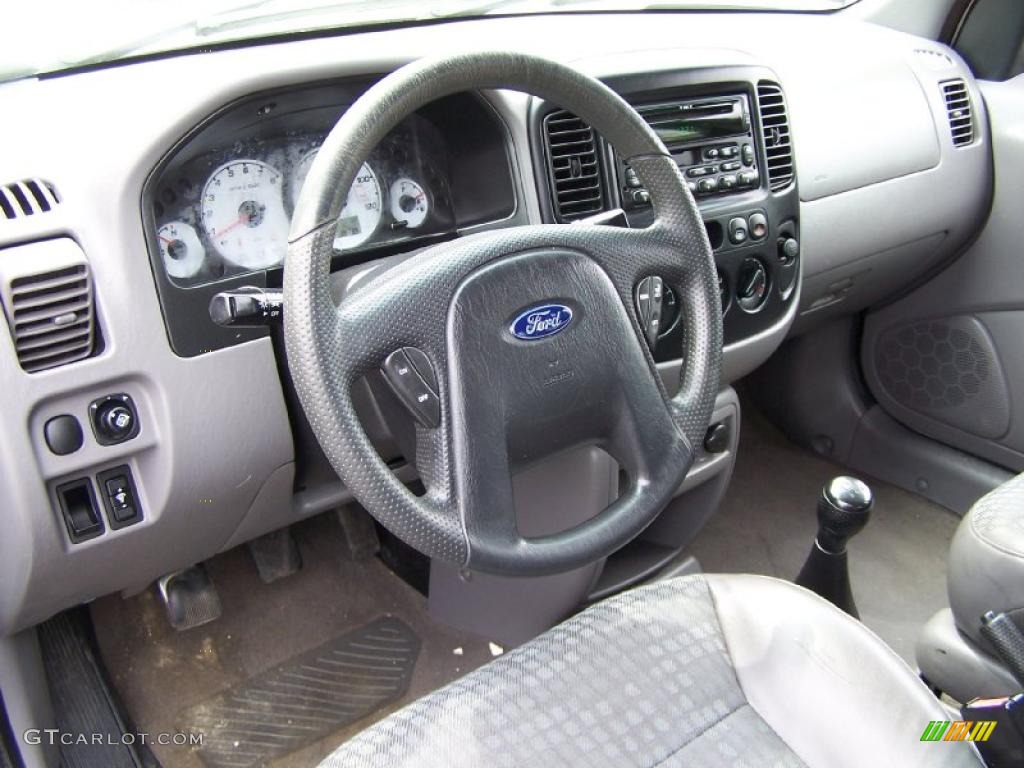 Medium Graphite Interior 2002 Ford Escape Xls 4wd Photo