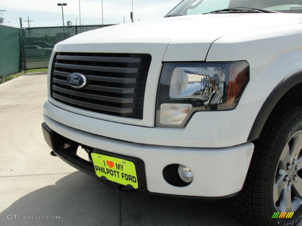 2011 F150 FX4 SuperCrew 4x4 - Oxford White / Black photo #10